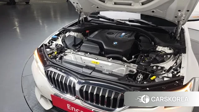 BMW 3 Series (G20) id 2960155 из Кореи 16