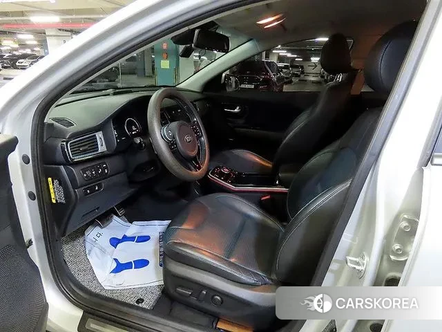 Kia Niro EV id 3748259 из Кореи 7