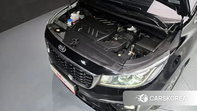 Kia The New Carnival id 3429396 из Кореи 16