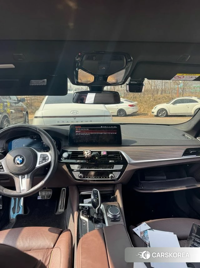 BMW 5 Series (G30) 2021 Черный двухцветный из Кореи, фото 6