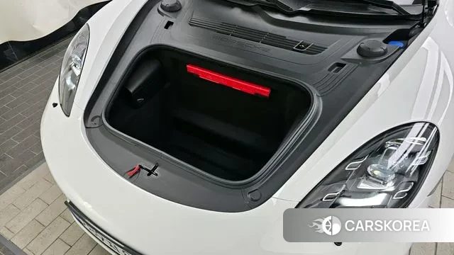 Porsche 718 Boxster id 3585599 из Кореи 16