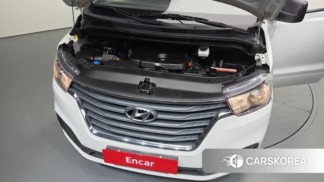 Hyundai The New Grand Starex id 3536031 из Кореи 16