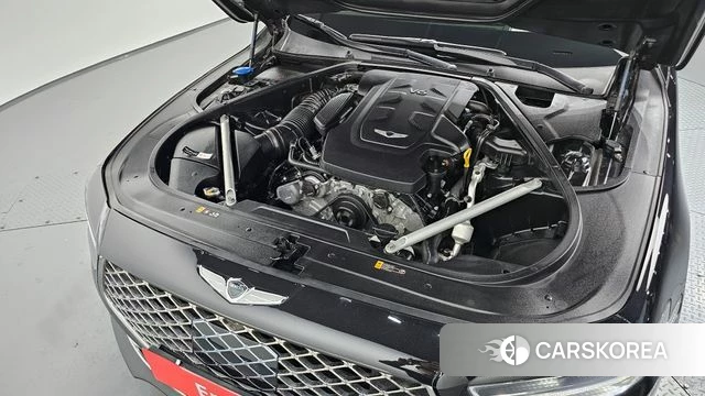 Genesis G90 id 3795265 из Кореи 16