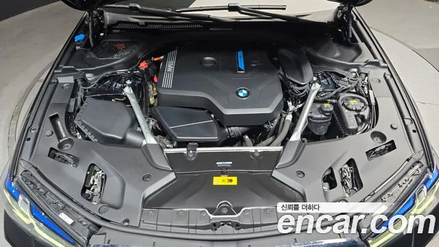 BMW 5 Series (G30) id 2801004 из Кореи 16