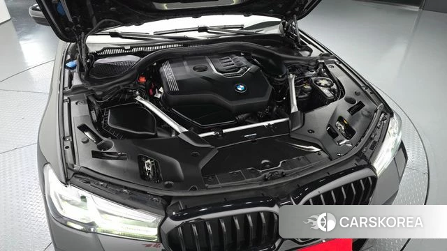 BMW 5 Series (G30) id 3806834 из Кореи 16