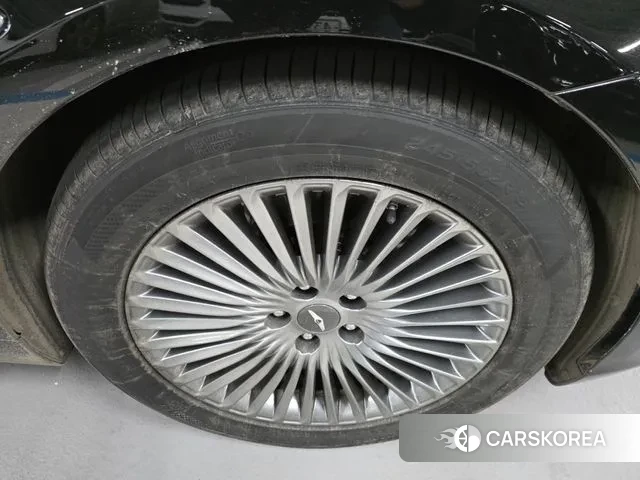 Genesis G90 id 3505238 из Кореи 16