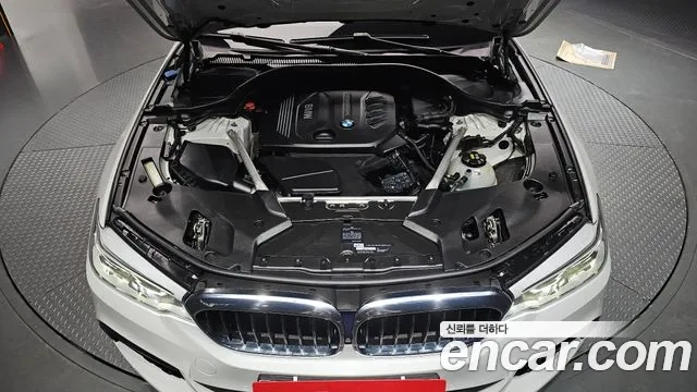 BMW 5 Series (G30) id 2908199 из Кореи 16