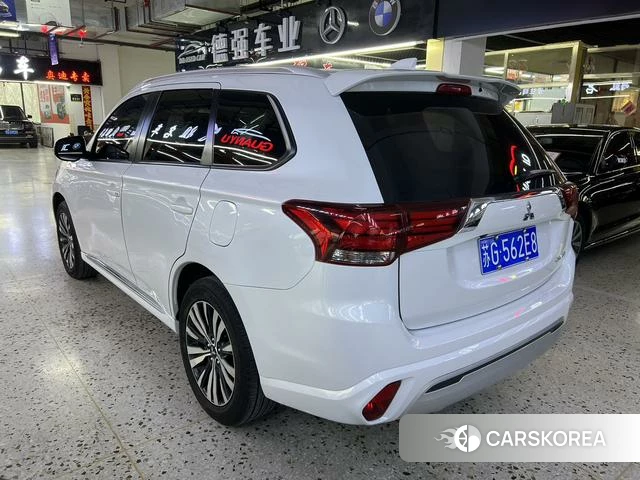 Mitsubishi  Outlander id 4207898 из Китая 18