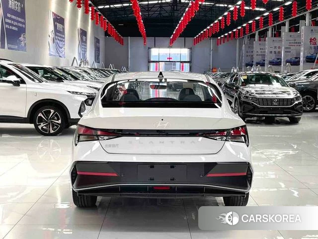 Hyundai Elantra id 3926976 из Китая 12