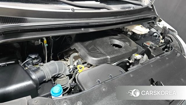 Hyundai The New Grand Starex id 4447909 из Кореи 16