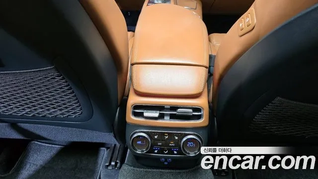 Genesis GV70 id 2920261 из Кореи 16