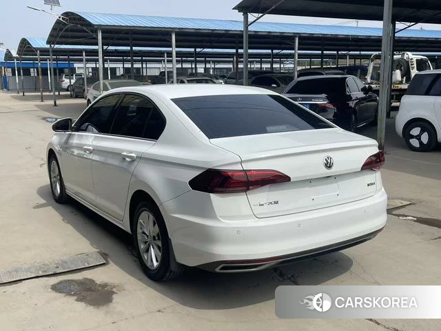 Volkswagen Bora id 4278647 из Китая 8
