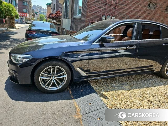BMW 5 Series (G30) id 4331762 из Кореи 16