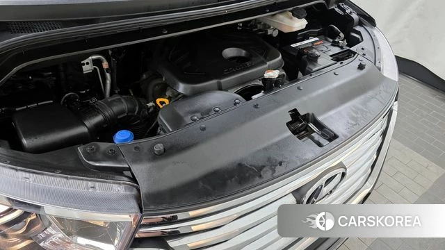 Hyundai The New Grand Starex id 3942365 из Кореи 16