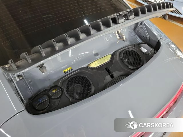 Porsche 911(992) id 4474753 из Кореи 16