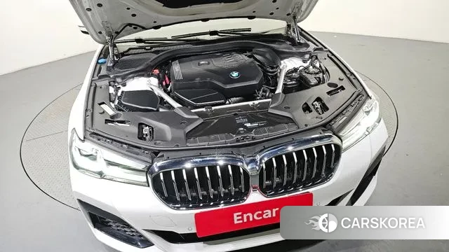 BMW 5 Series (G30) id 3054694 из Кореи 16