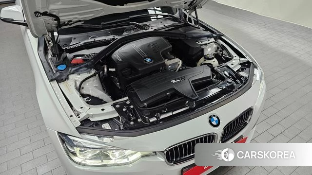 BMW 3 Series (F30) id 3899930 из Кореи 16