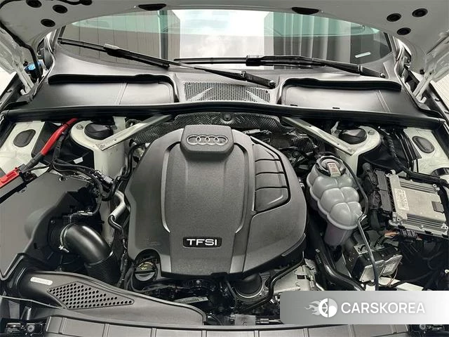 Audi A4L id 4274232 из Китая 9