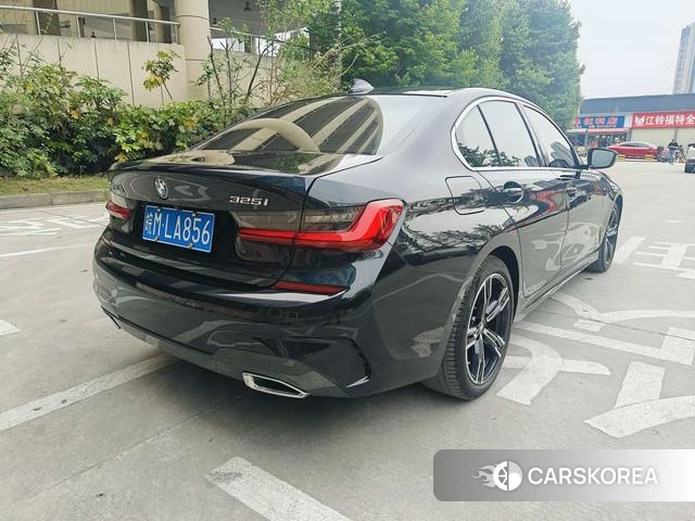BMW 3 series 2022 Черный из Китая, фото 6