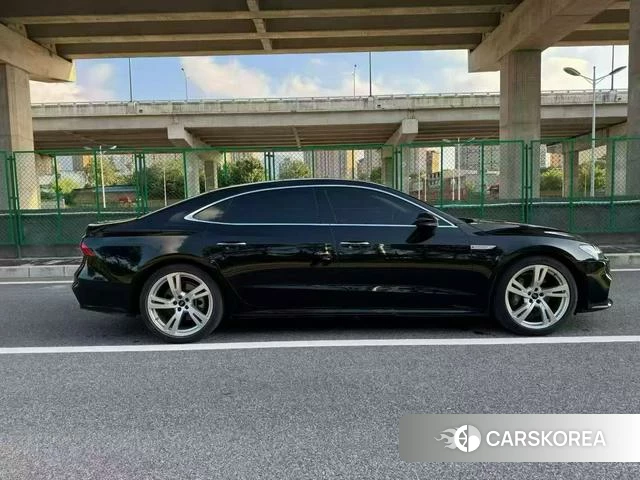 Audi A7L 2023 Черный из Китая, фото 6