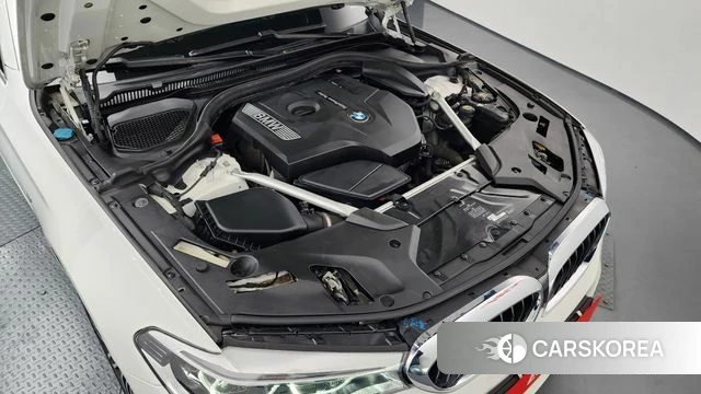 BMW 5 Series (G30) id 3879656 из Кореи 16