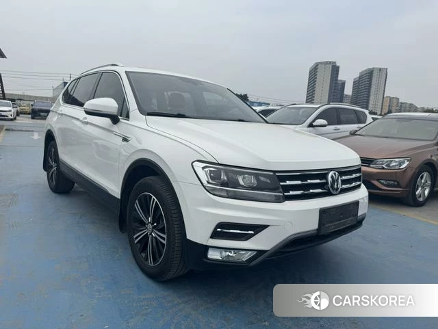 Volkswagen Tiguan L id 3890136 из Китая 12