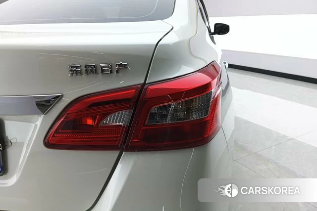 Nissan Xuan Yi id 4213304 из Китая 13