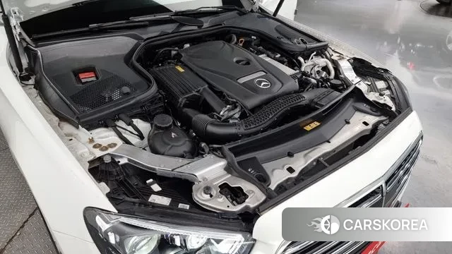 Mercedes-Benz E-Class W213 id 3168601 из Кореи 16