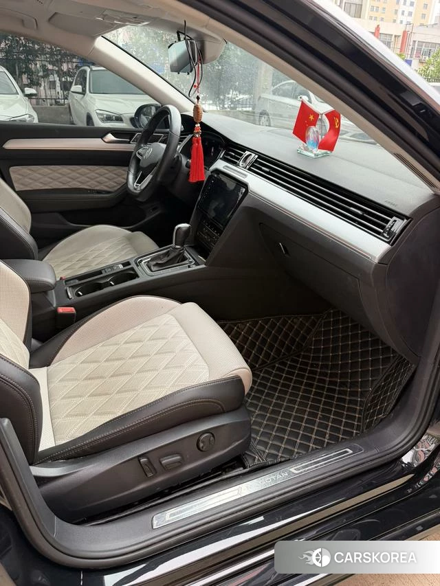 Volkswagen Magotan id 4299586 из Китая 13