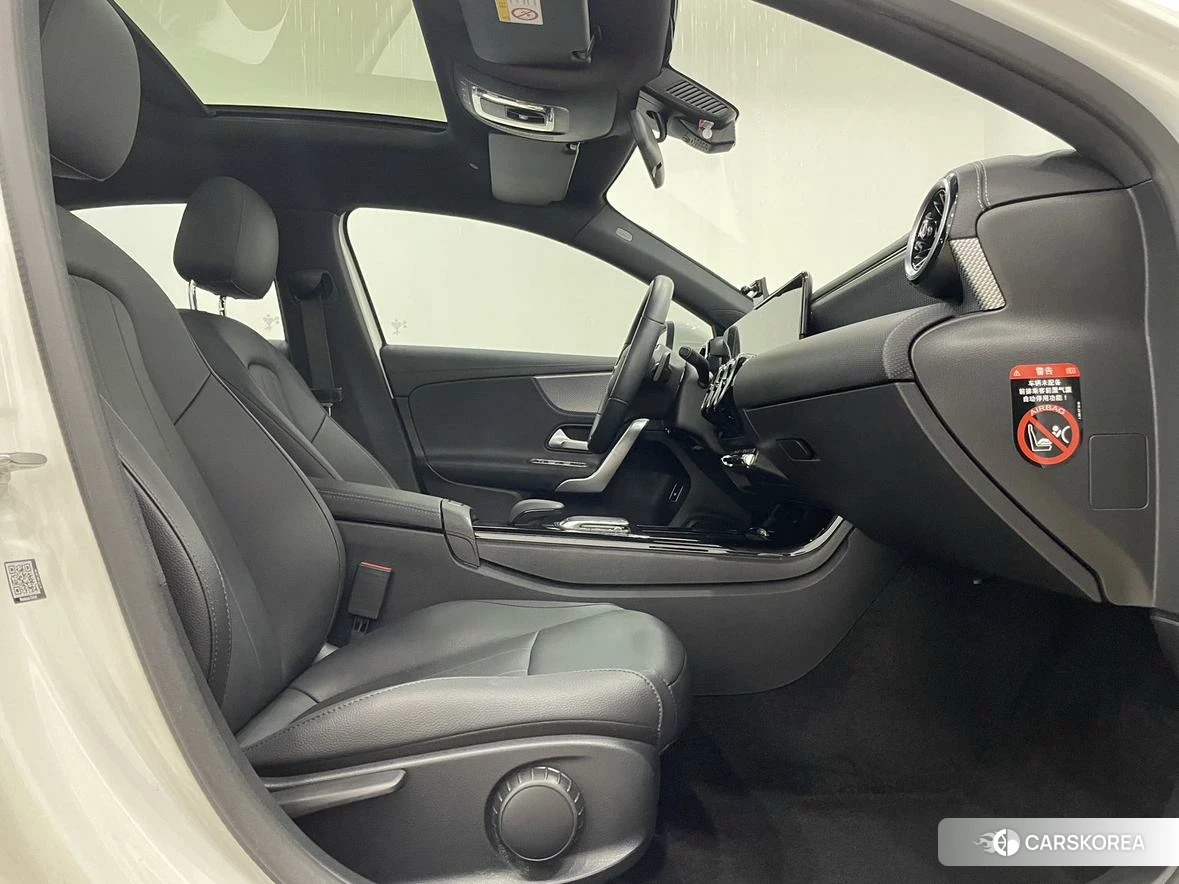 Mercedes-Benz Class A id 4467889 из Китая 17