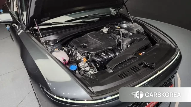 Hyundai Grandeur (GN7) id 3168627 из Кореи 16