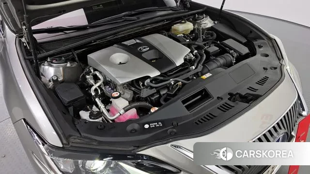 Lexus ES300h 7th generation id 3592550 из Кореи 16