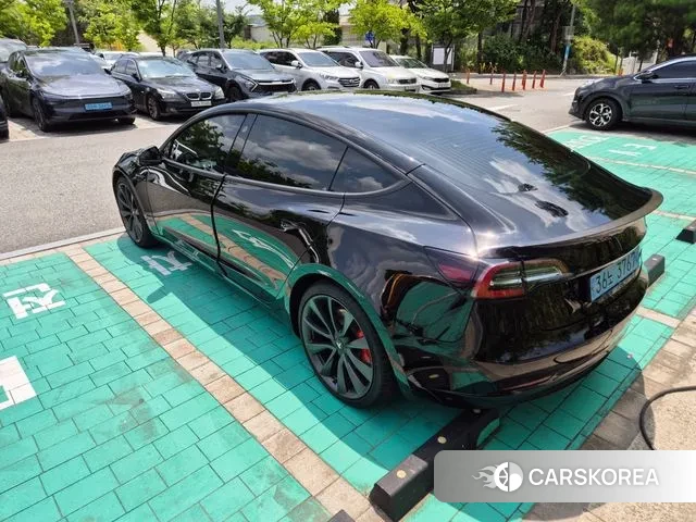 Tesla Model 3 id 3071410 из Кореи 12