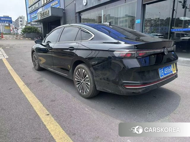 Volkswagen Magotan 2025 Черный из Китая, фото 6
