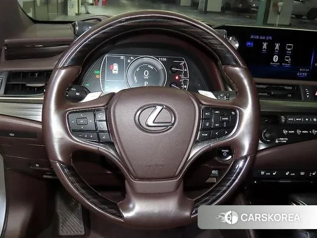 Lexus ES300h 7th generation id 3612142 из Кореи 16