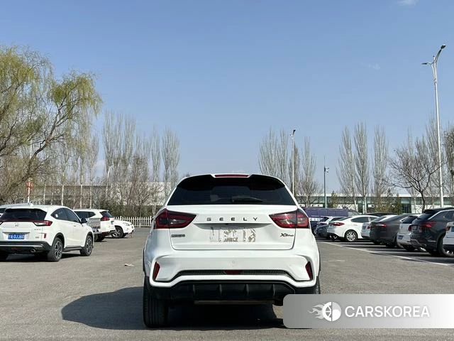 Geely Automobile Vision X3 2022 Белый из Китая, фото 6
