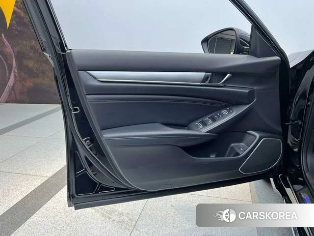 Honda Accord id 4298267 из Китая 28