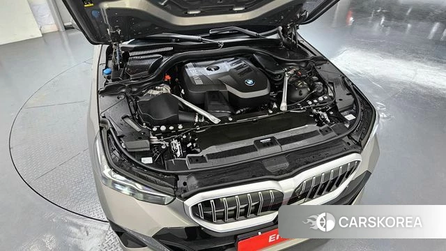 BMW 5 Series (G60) id 3850160 из Кореи 16