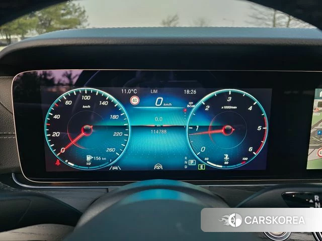 Mercedes-Benz E-Class W213 id 3818902 из Кореи 16