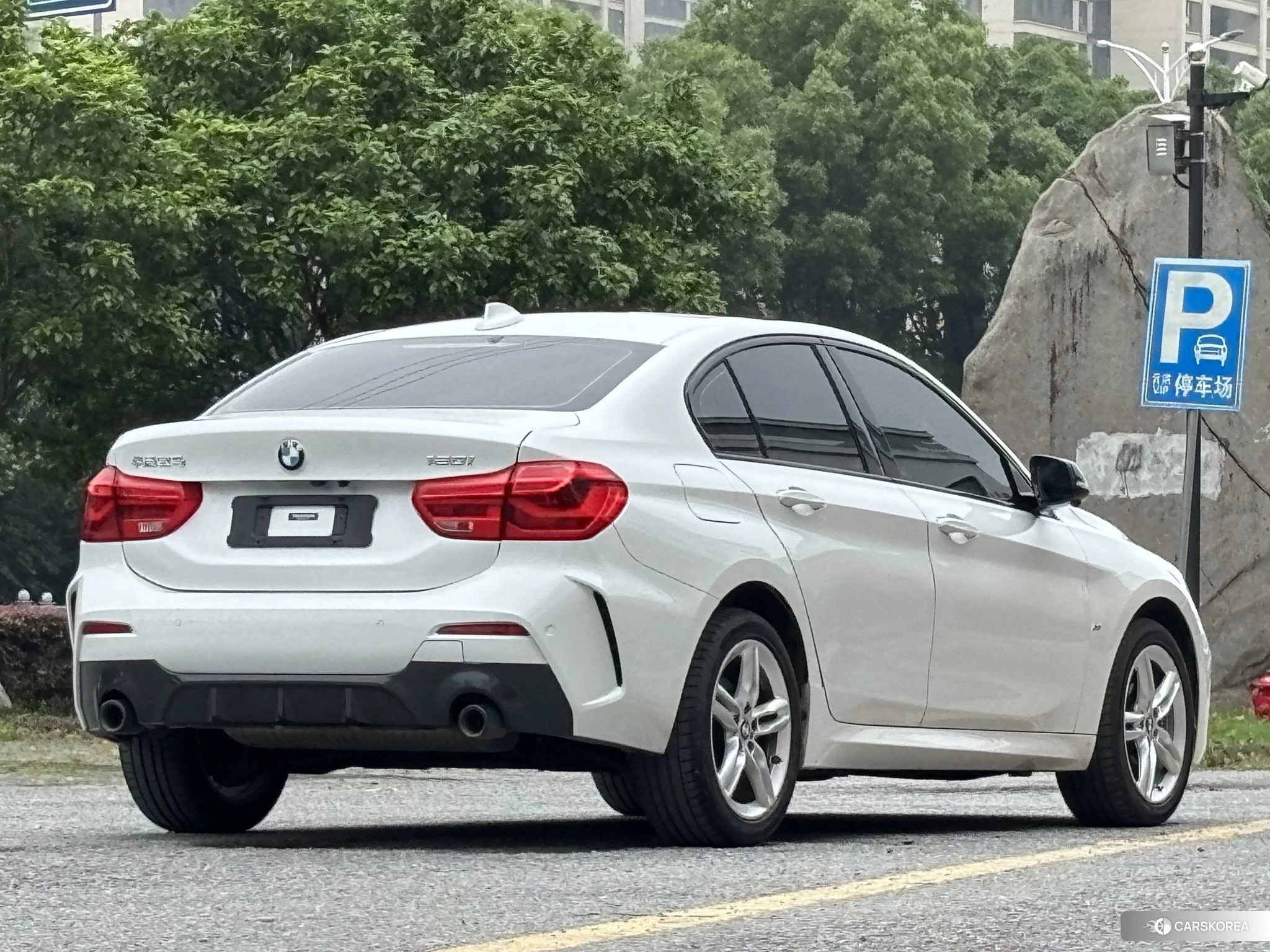 BMW 1 series id 4426612 из Китая 12