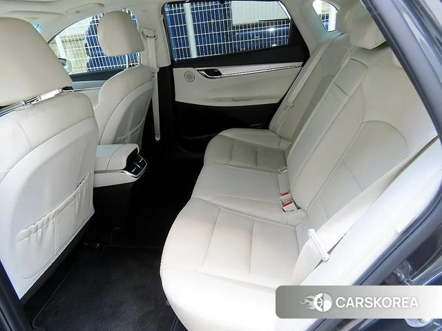 Hyundai The New Grandeur IG Hybrid id 4337626 из Кореи 16