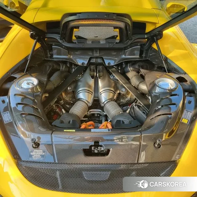 Ferrari 296 GTB id 3701284 из Кореи 14