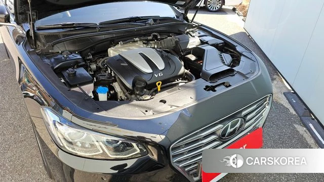 Hyundai Grandeur IG id 3820923 из Кореи 16