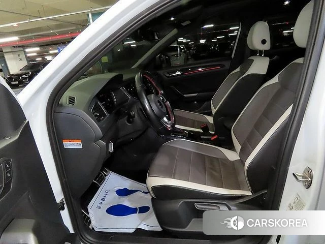 Volkswagen T-Roc id 3893140 из Кореи 9