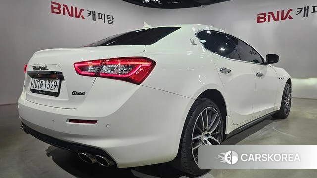 Maserati Ghibli id 4594904 из Кореи 16