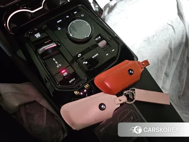 BMW 5 Series (G60) id 3734011 из Кореи 9