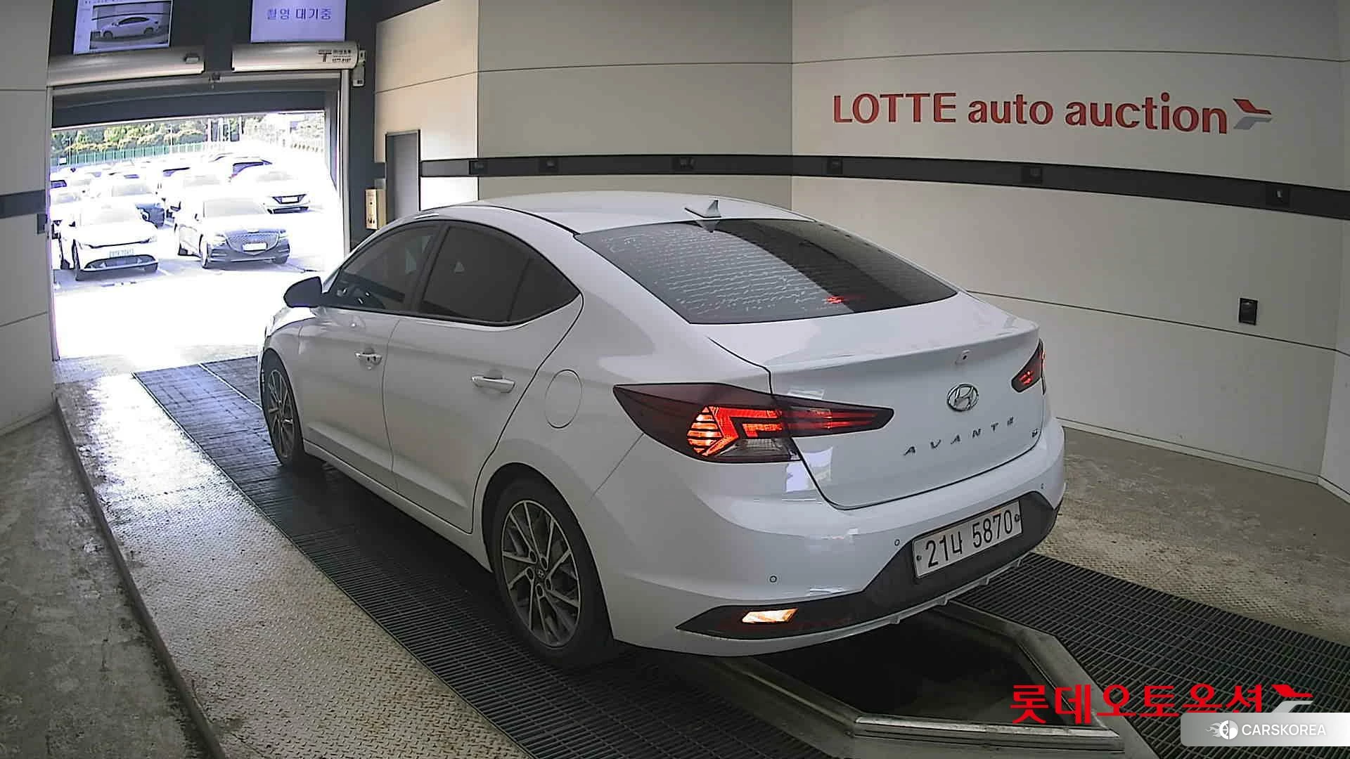 Hyundai Avante id 4289404 из Кореи 33