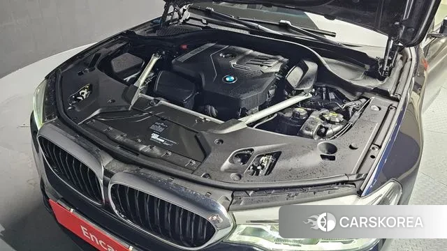 BMW 5 Series (G30) id 3459378 из Кореи 16