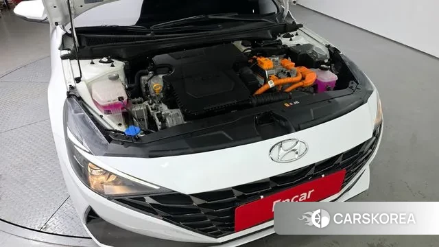 Hyundai Avante Hybrid (CN7) id 3115980 из Кореи 16