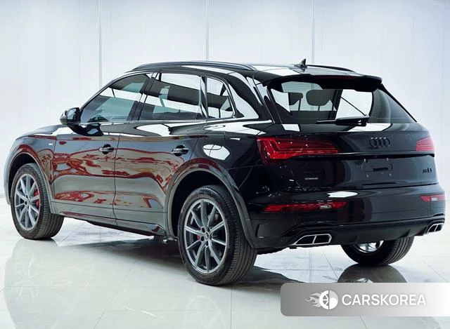 Audi Q5L id 4258623 из Китая 17